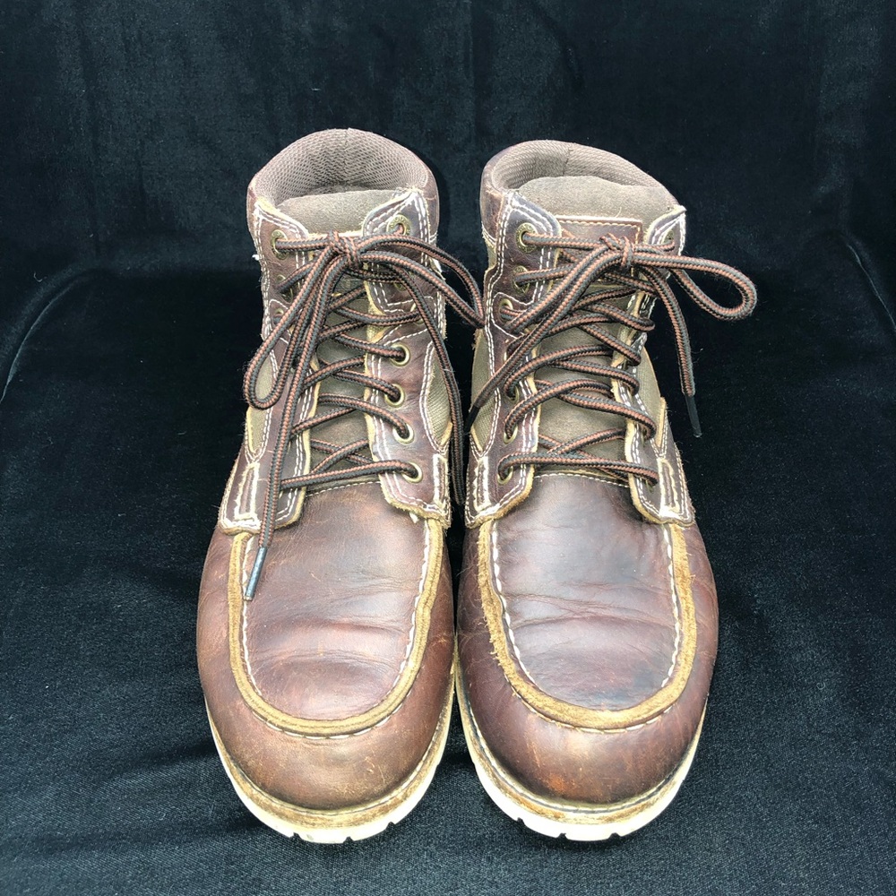 Levi canvass/leather Dawson lace up boot sz7